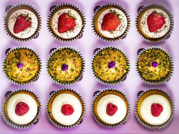 Bu Refreshing mix assorted box in adelaide azidelicious-optimized Refreshing Mix Assorted cupcake box