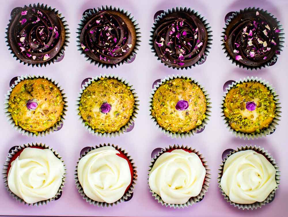 Love Box Assorted cupcake