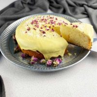 White-chocolate-azidelicious optimized-GF-2 Gluten free White Chocolate coconut