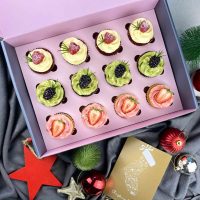 Azidelicious - Christmas Natural Cupcakes (1) Christmas Assorted cupcakes