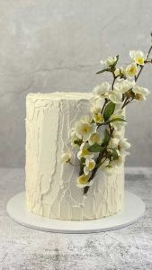 white chocolate butterceam frosting