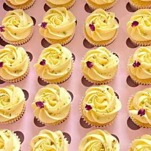 Saffrom Mini Wedding Cupcakes